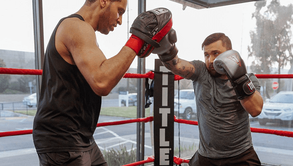 Man boxing